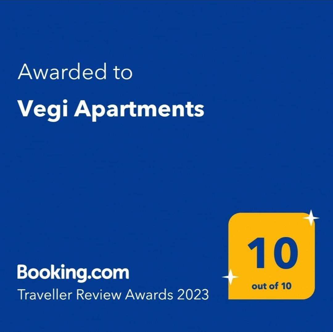 Vegi Apartments Bar Bagian luar foto