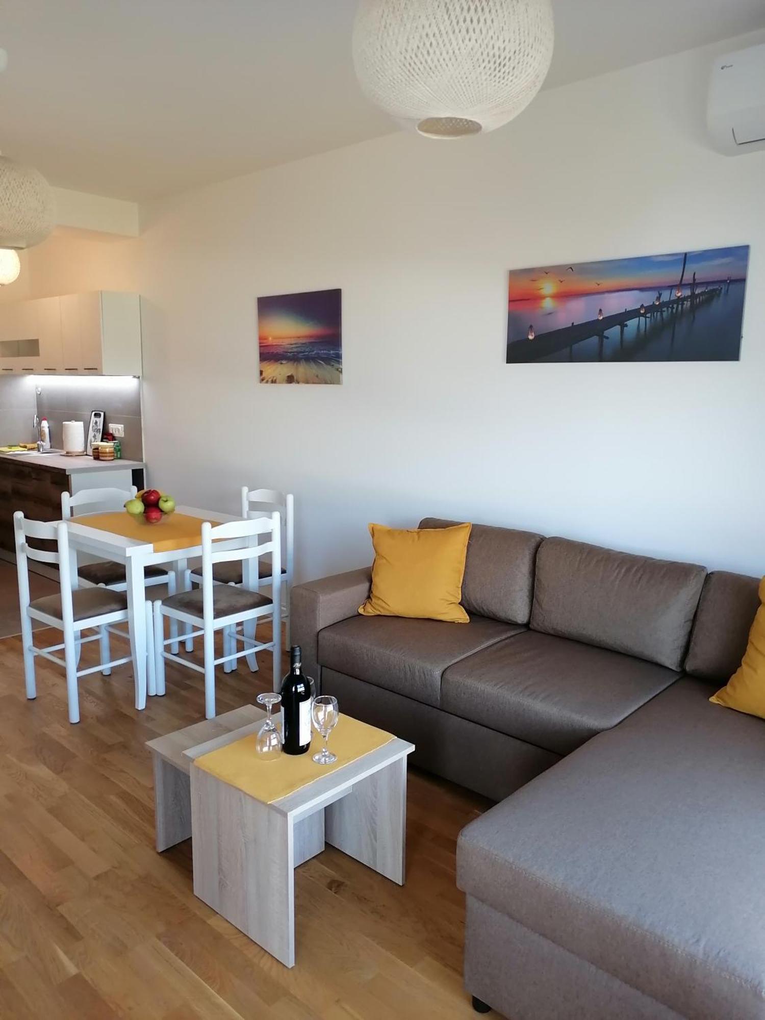 Vegi Apartments Bar Bagian luar foto