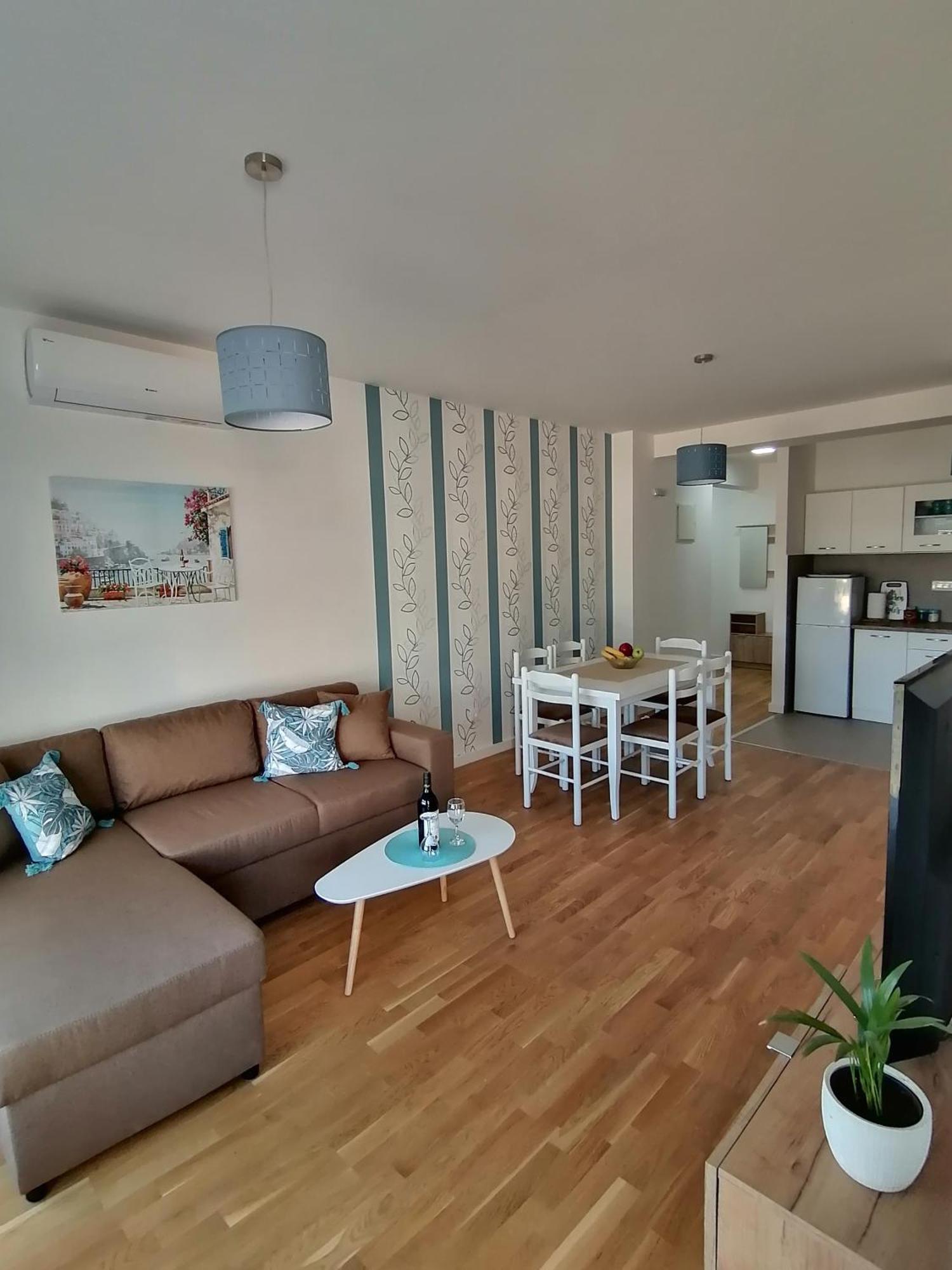 Vegi Apartments Bar Bagian luar foto