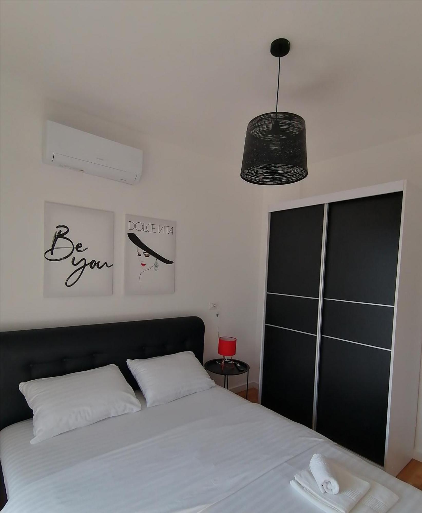 Vegi Apartments Bar Bagian luar foto